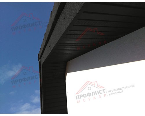 Софит металлический центральная перфорация 0,5 Rooftop Matte с пленкой RAL 9005 черный