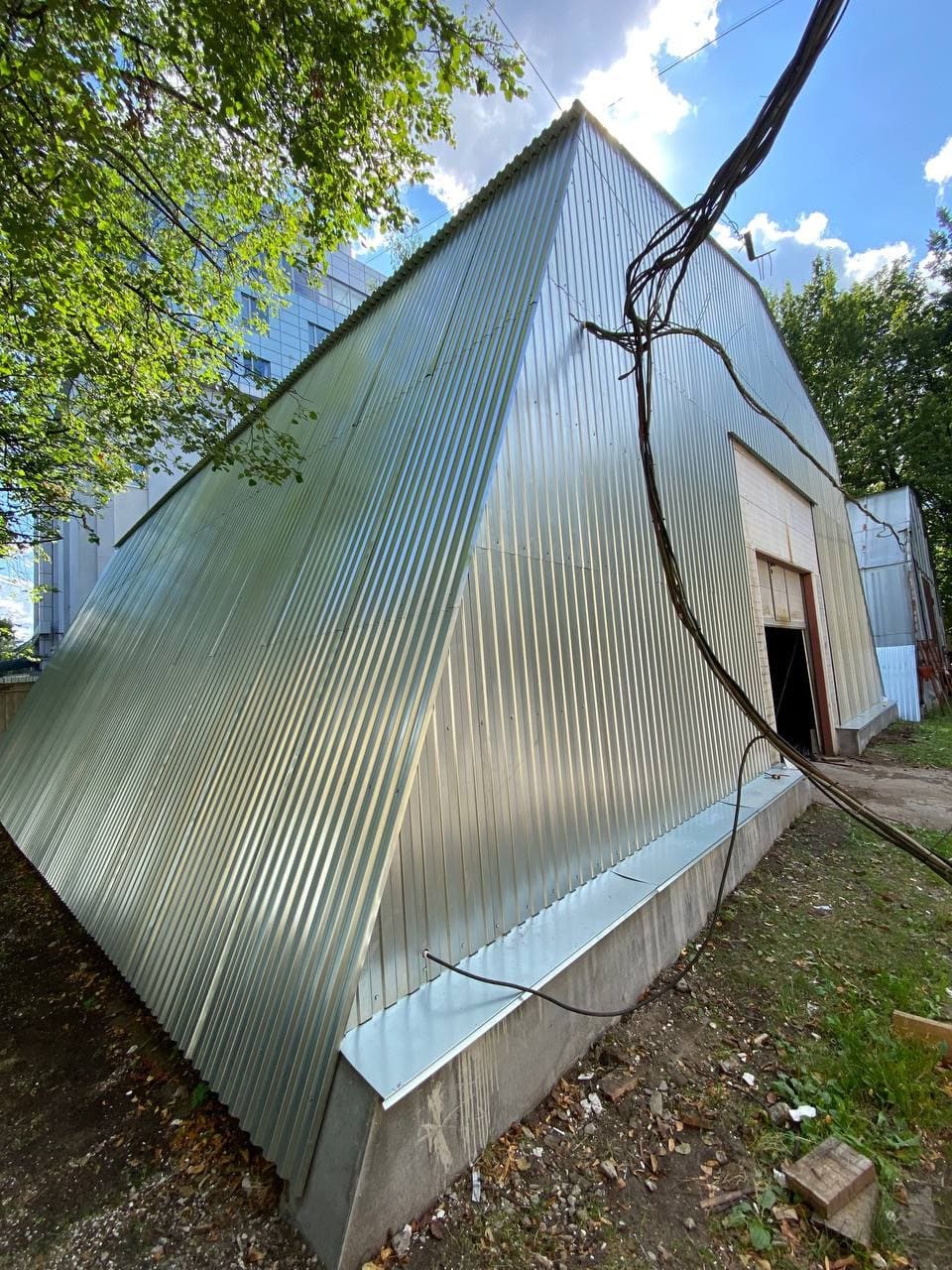 Ангар с кровлей из профнастила