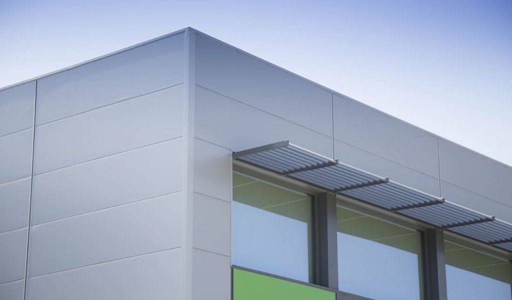 Стеновая алюминиевая сэндвич-панель — пример поверхности