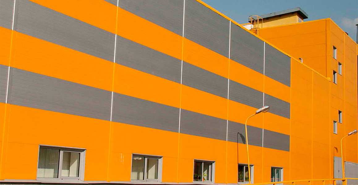 Монтаж сэндвич-панелей на объекте