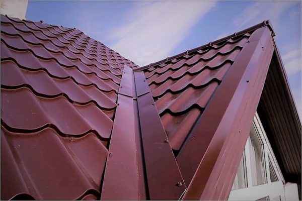 Кровля с доборными элементами