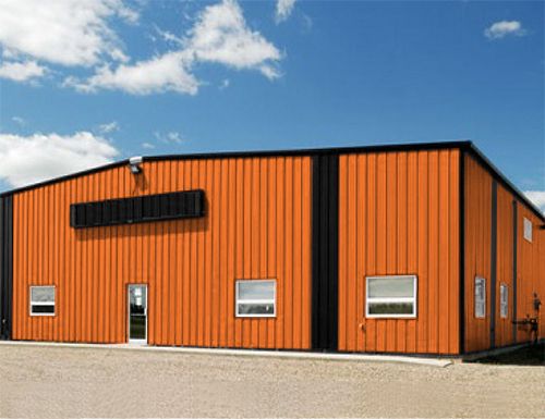 Сэндвич-панели на складе и производстве