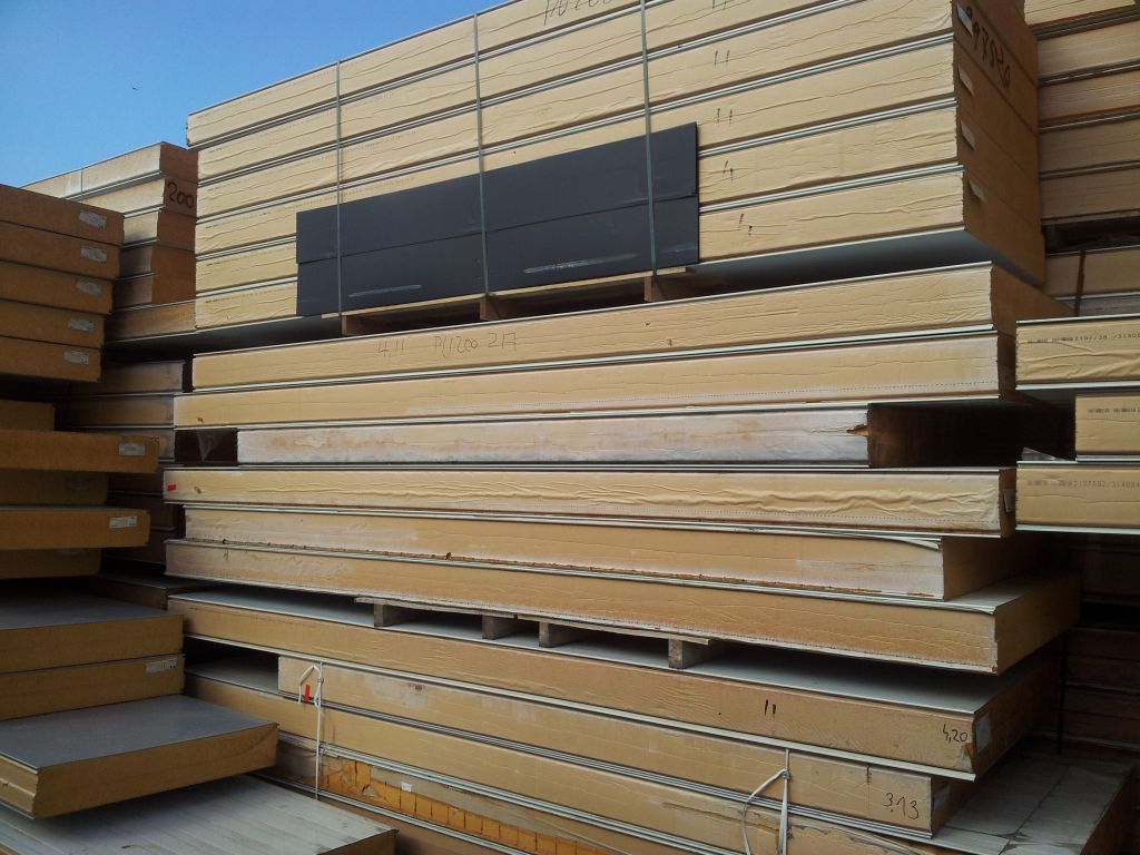 Стеновые сэндвич-панели уценка