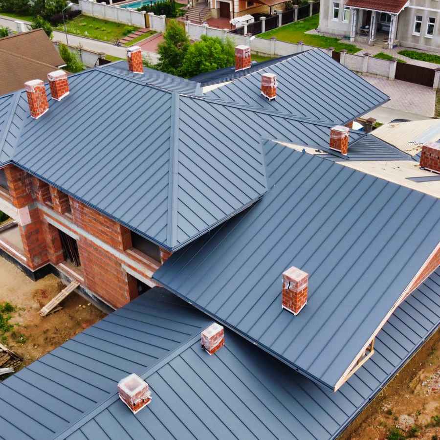 Фальцевые панели, узлы крепления и примыкания кровли