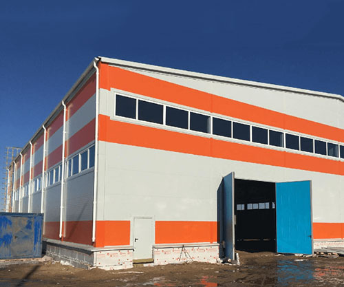 Монтаж нестандартных сэндвич панелей по индивидуальным размерам