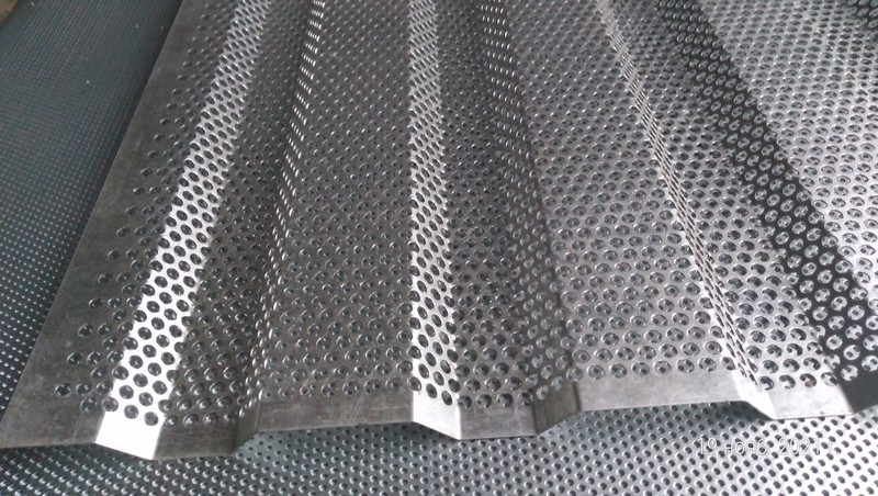 Т35 оцинкованный перфорированный профлист