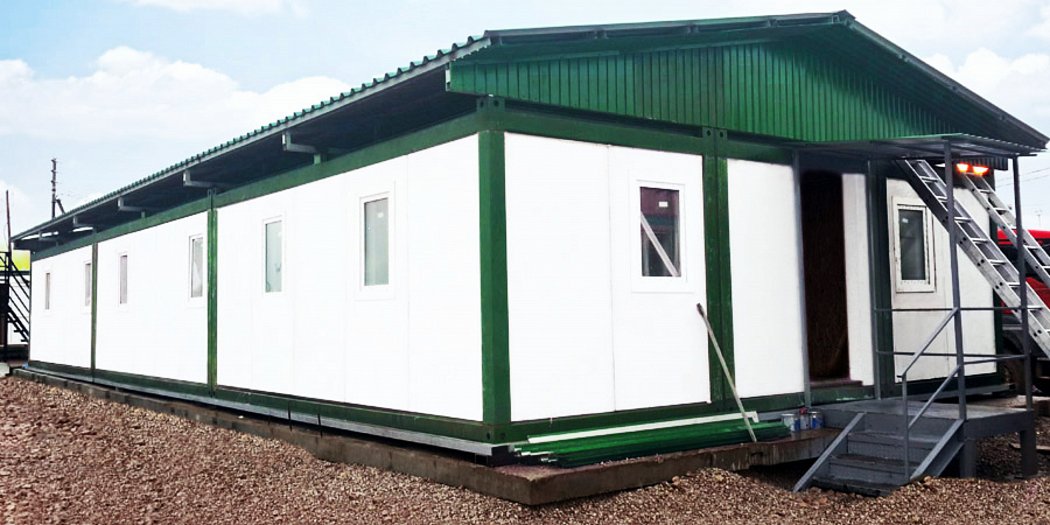 Здание с административными помещениями